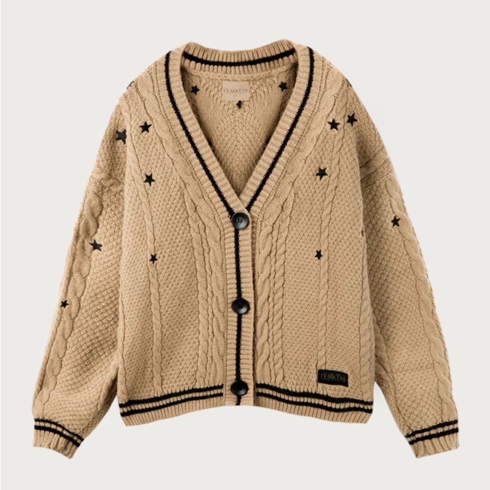 Cozy Knit Star Sweater - Picture 4 of 7